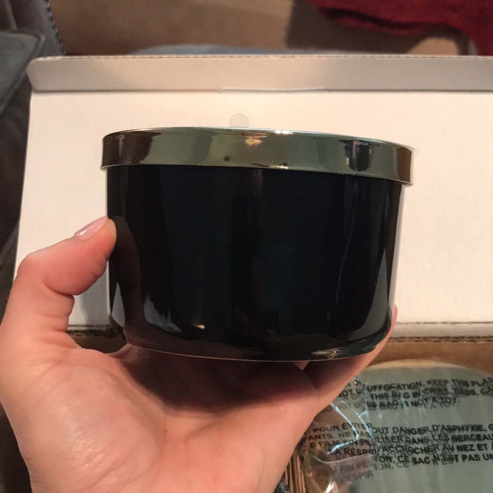 Ceramic storage containers